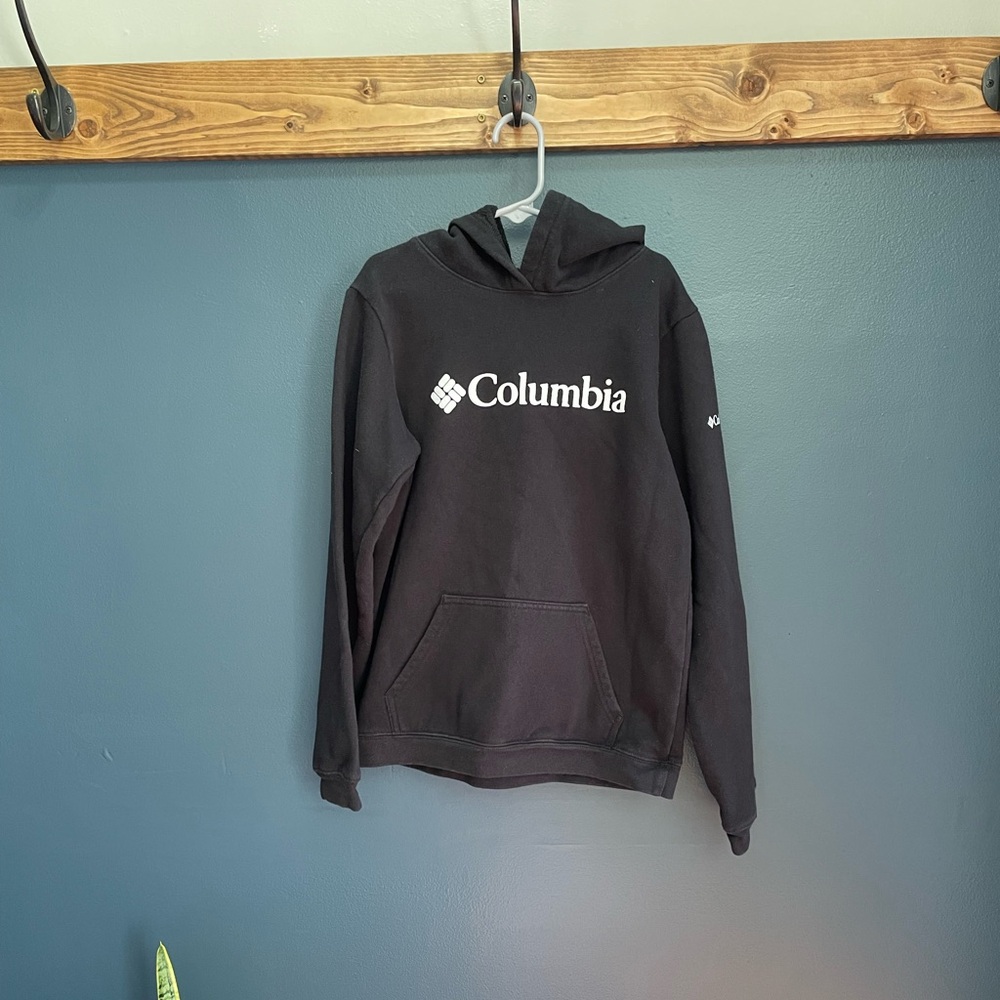 Brand: Columbia
Size: boys medium
Color: black